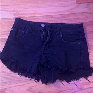 Black American Eagle shorts (festival)